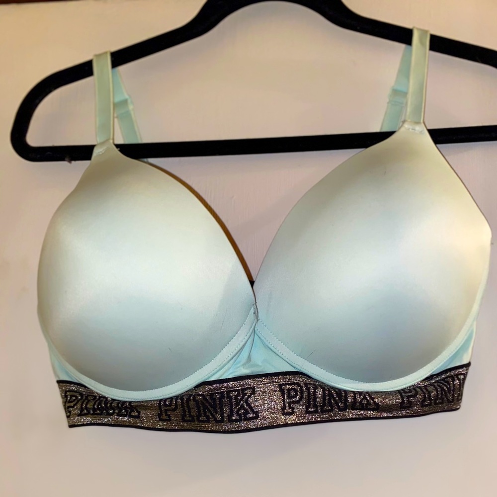 Victoria’s Secret Pink T-Shirt Bra